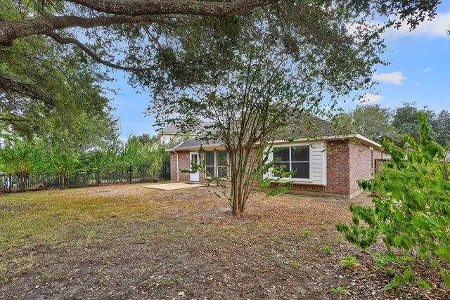 25910 N Lakefair Drive, Richmond, TX 77406