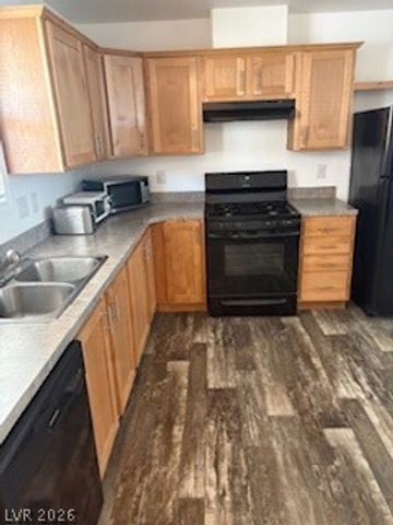 6105 East Sahara Avenue 46, Las Vegas, NV 89142