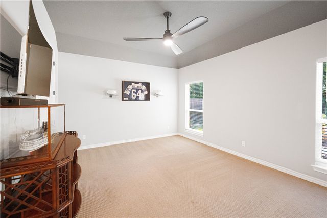 1024 Whisper Willows Drive, Fort Worth, TX 76052