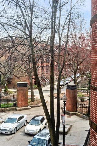 17 Follen St 3F, Boston, MA 02116