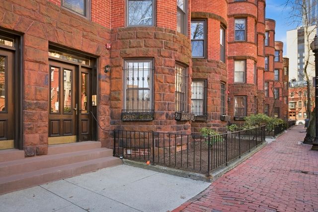 17 Follen St 3F, Boston, MA 02116