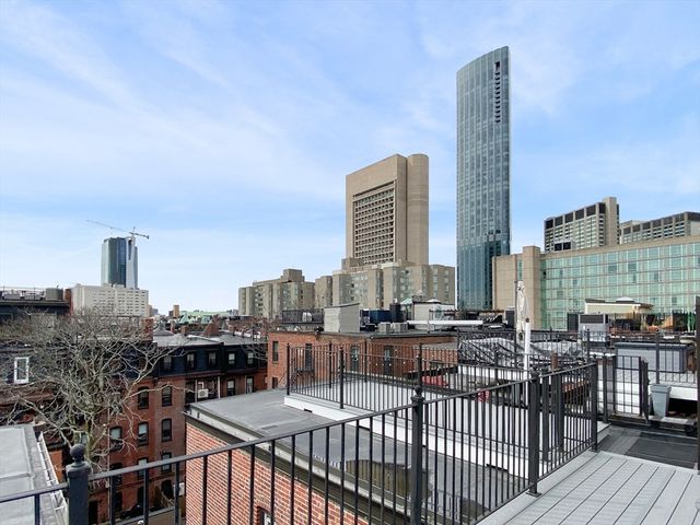 17 Follen St 3F, Boston, MA 02116