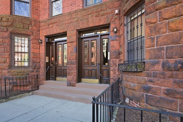 17 Follen St 3F, Boston, MA 02116