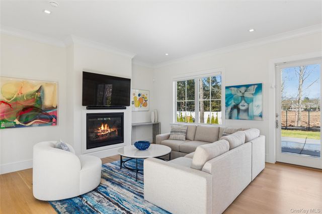 6 Margareta Court, Westhampton Beach, NY 11978
