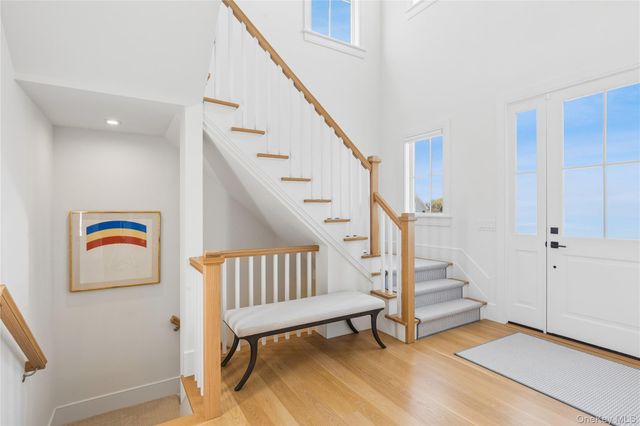6 Margareta Court, Westhampton Beach, NY 11978