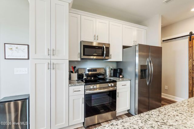 1137 Dan Owen Drive, Hampstead, NC 28443