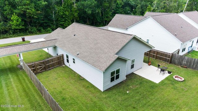 1137 Dan Owen Drive, Hampstead, NC 28443