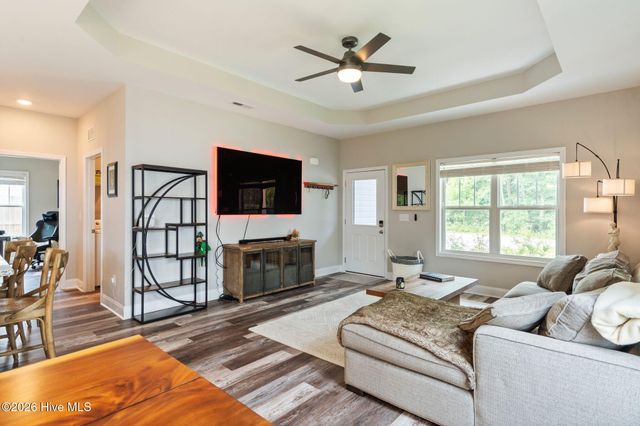 1137 Dan Owen Drive, Hampstead, NC 28443