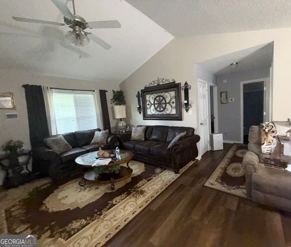 229 Majesty Drive, Rockmart, GA 30153