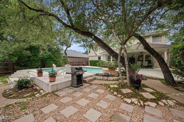 8125 Luling LN, Austin, TX 78729