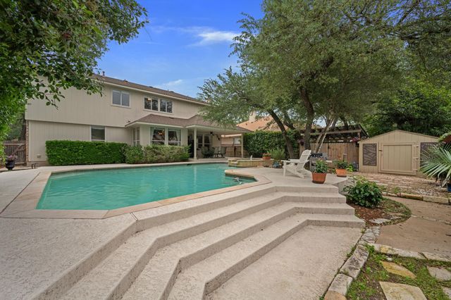 8125 Luling LN, Austin, TX 78729