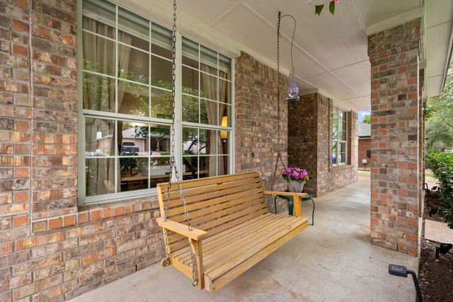 8125 Luling LN, Austin, TX 78729