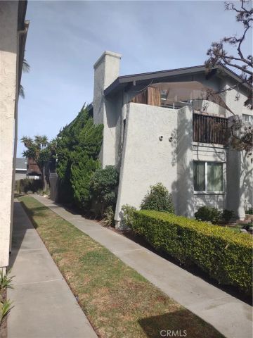 4921 Charlene, Huntington Beach, CA 92649