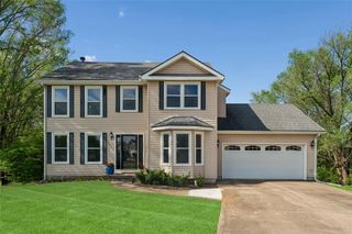14985 Forest View Court, Bonner Springs, KS 66012