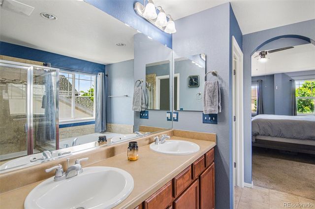 25502 E 2nd Place, Aurora, CO 80018