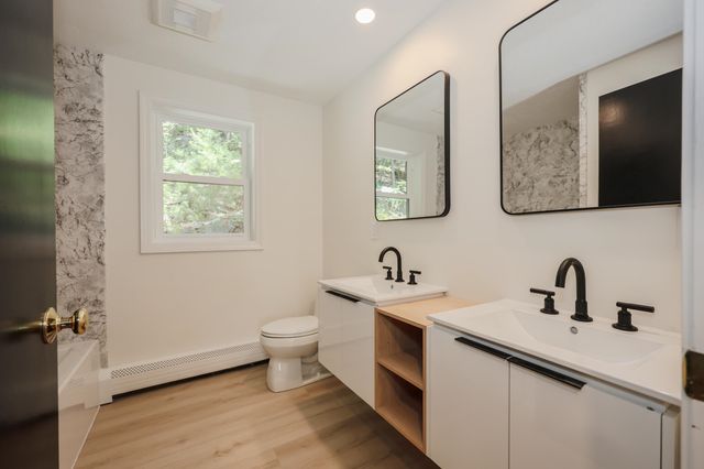 50 GREAT HILL Road, Newmarket, NH 03857