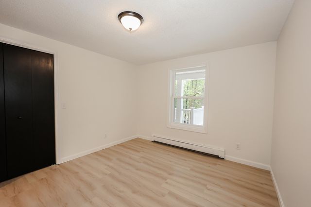 50 GREAT HILL Road, Newmarket, NH 03857