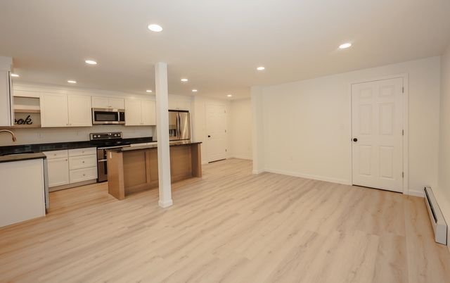 50 GREAT HILL Road, Newmarket, NH 03857