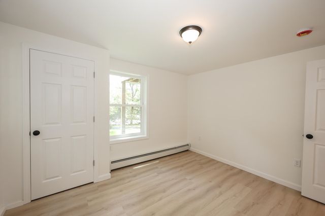 50 GREAT HILL Road, Newmarket, NH 03857