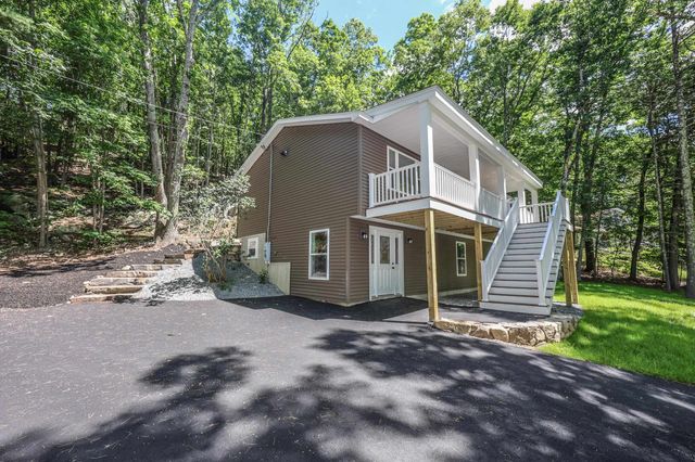 50 GREAT HILL Road, Newmarket, NH 03857