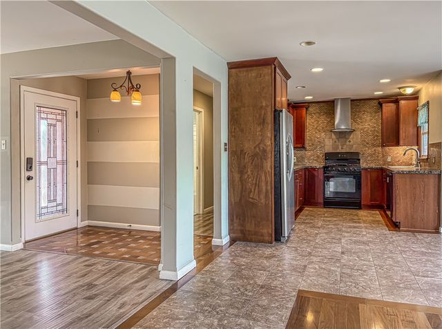 1609 Cherokee Circle, Harrison, AR 72601