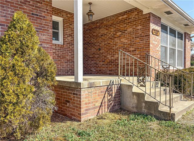 1609 Cherokee Circle, Harrison, AR 72601