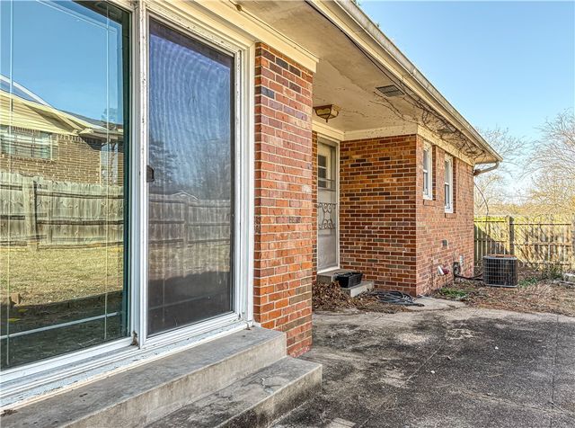 1609 Cherokee Circle, Harrison, AR 72601