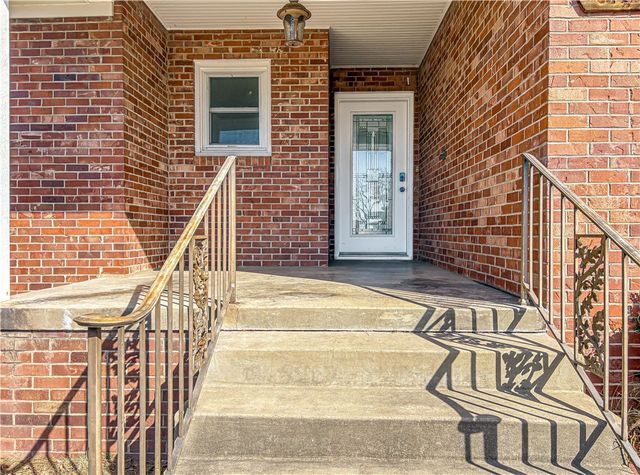 1609 Cherokee Circle, Harrison, AR 72601