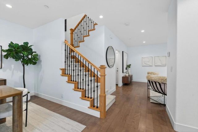 1083 Ed Roth Terrace, Sunnyvale, CA 94086
