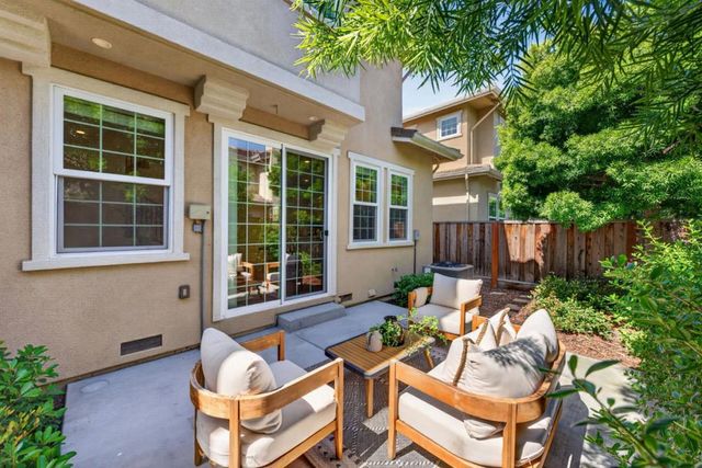 1083 Ed Roth Terrace, Sunnyvale, CA 94086
