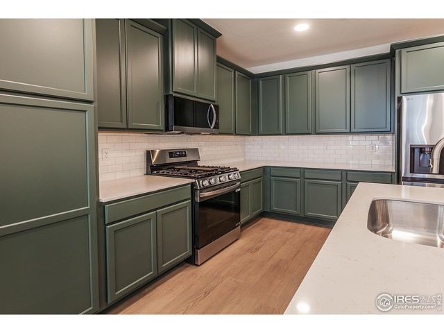 4894 River Roads Dr, Timnath, CO 80547