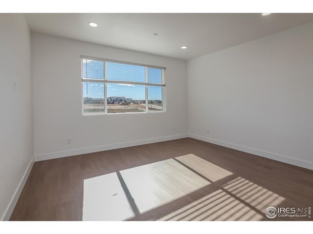 4894 River Roads Dr, Timnath, CO 80547