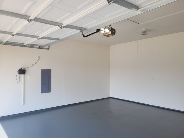 2752 Stallion Drive, Little Elm, TX 75068