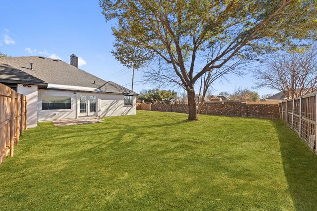 3305 Bridgewater Drive, Rowlett, TX 75088