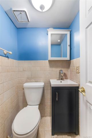 588 Yetman Avenue, Staten Island, NY 10307