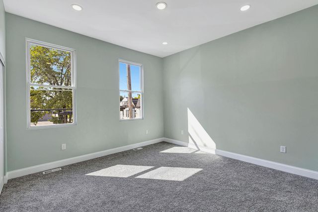 1302 Russell Street, Covington, KY 41011