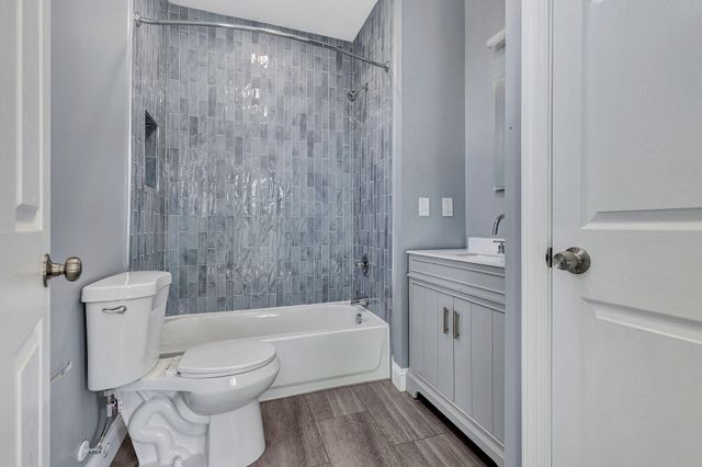 1302 Russell Street, Covington, KY 41011