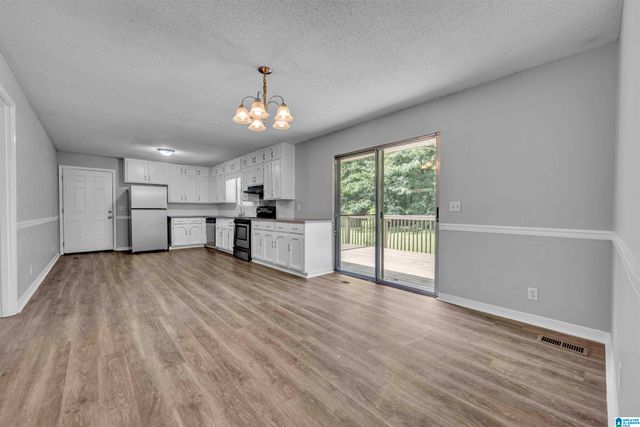 607 GREEN BOULEVARD, Adamsville, AL 35005