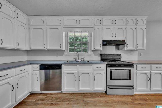 607 GREEN BOULEVARD, Adamsville, AL 35005