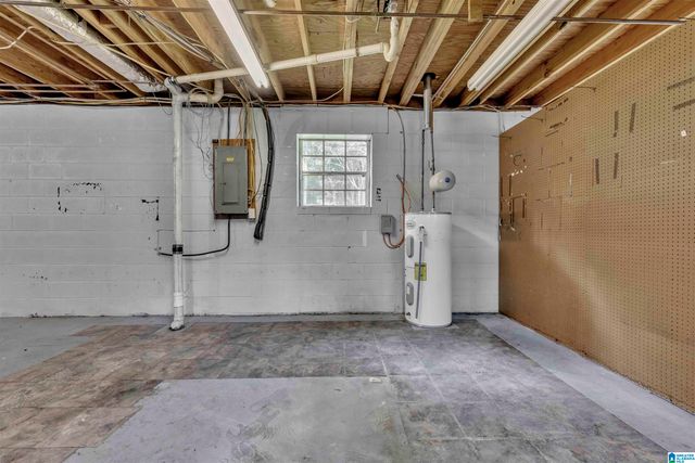 607 GREEN BOULEVARD, Adamsville, AL 35005