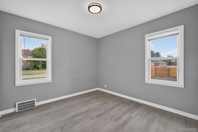 3708 Nottingham Road, Detroit, MI 48224