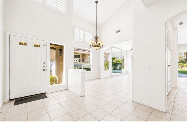 1535 Upland Hills Drive S, Upland, CA 91786