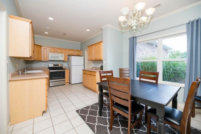 1901 LIMESTONE AVE, Columbia, MO 65203