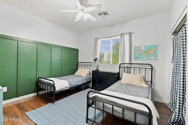17698 W POST Drive, Surprise, AZ 85388