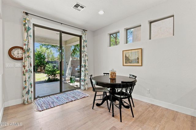 17698 W POST Drive, Surprise, AZ 85388