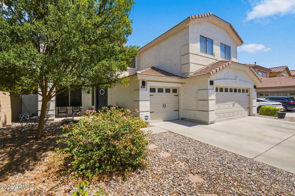 17698 W POST Drive, Surprise, AZ 85388 — photo 3