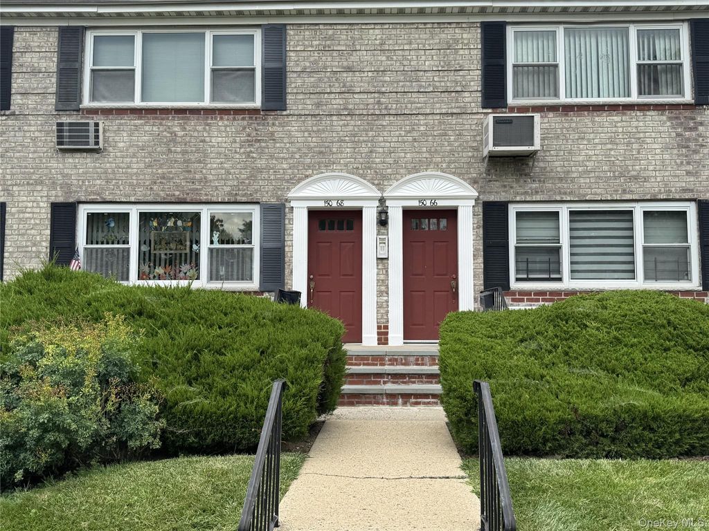 150-66 Jewel Avenue 79B, Flushing, NY 11367 — exterior