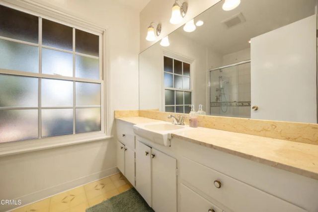 9424 Crystal View Drive, Tujunga, CA 91042
