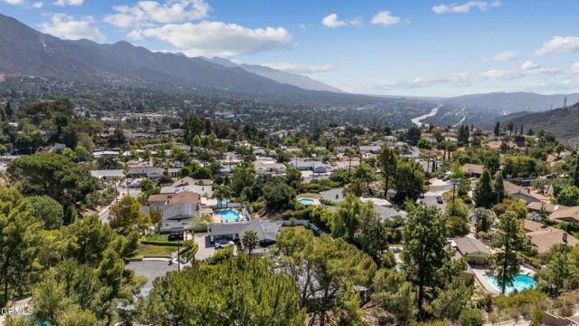 9424 Crystal View Drive, Tujunga, CA 91042