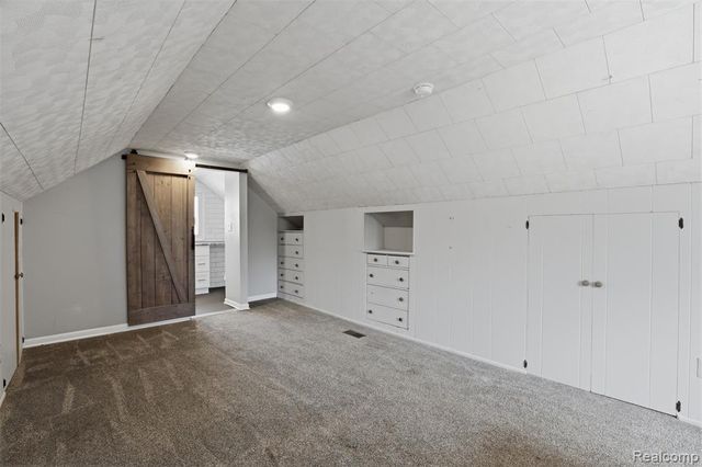 26604 Osmun Street, Madison Heights, MI 48071